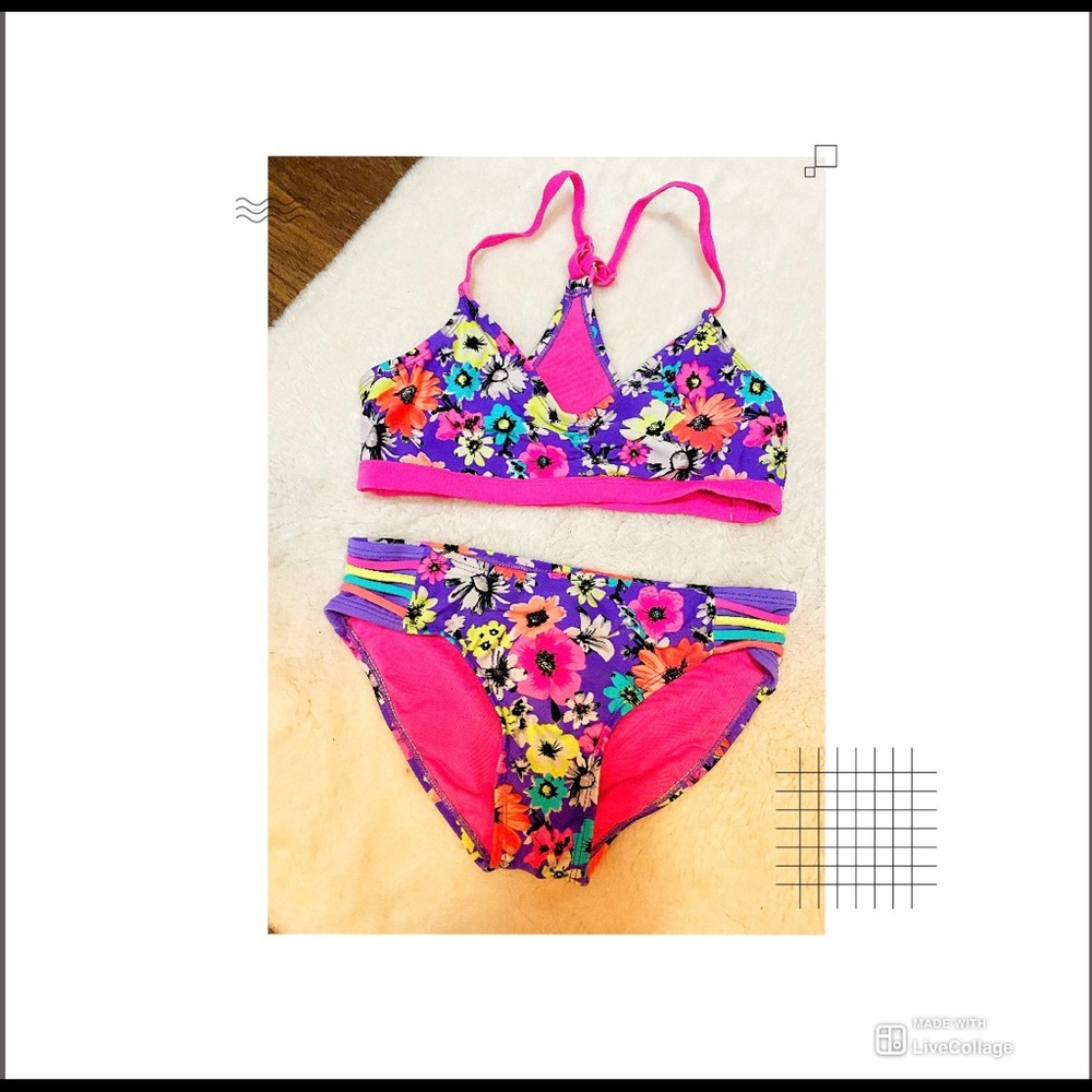 **𝚂𝚊𝚟𝚎 𝚂𝚊𝚟𝚎 𝚂𝚊𝚟𝚎** 𝙱𝚞𝚢 𝚊𝚕𝚕 𝟹 𝚜𝚠𝚒𝚖 𝚜𝚞𝚒𝚝𝚜❤️ - Picture 3 of 3